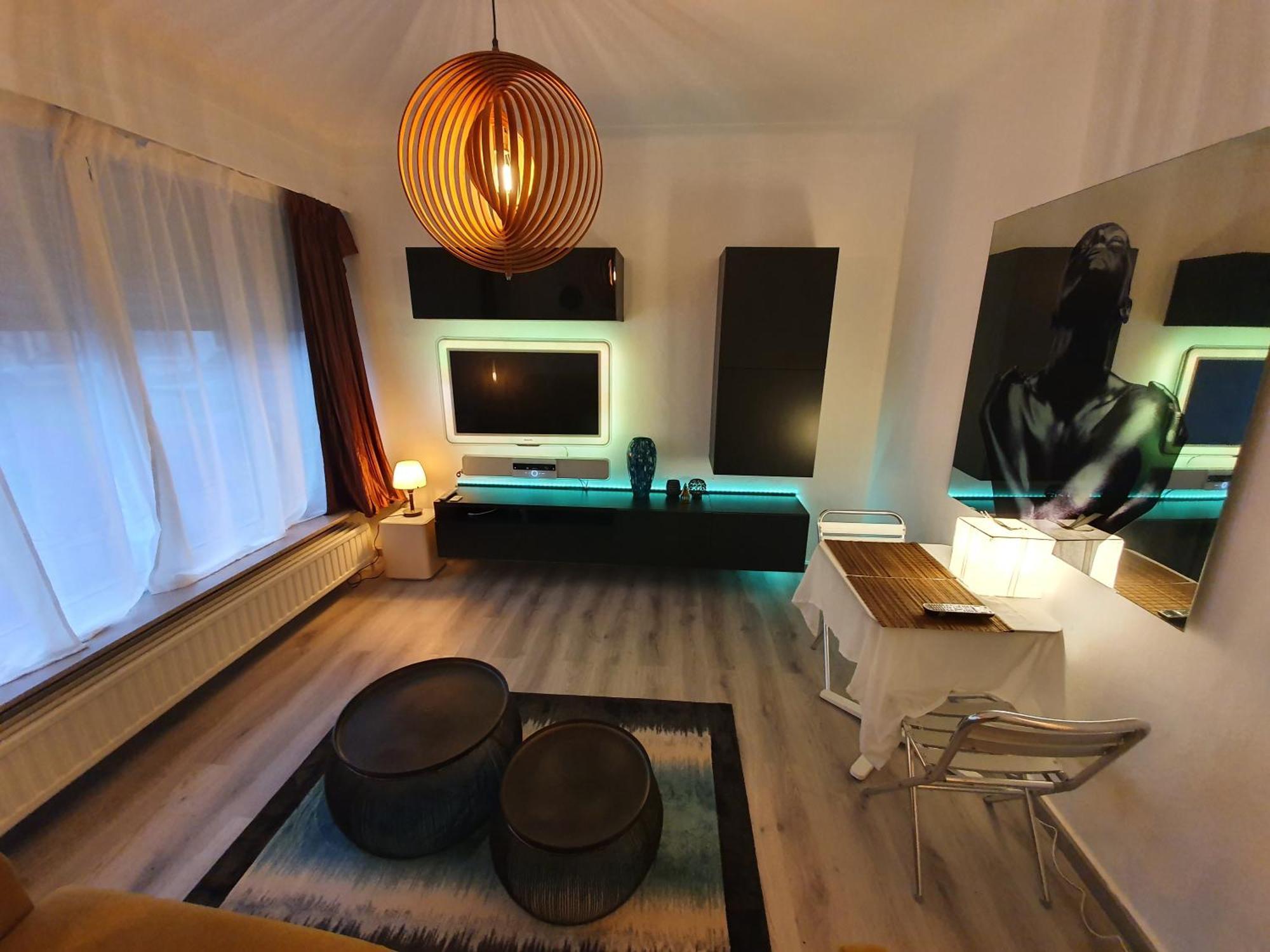 Antwerp Hideaway, Outside Of Low Emission Zone Antwerpen Exterior foto